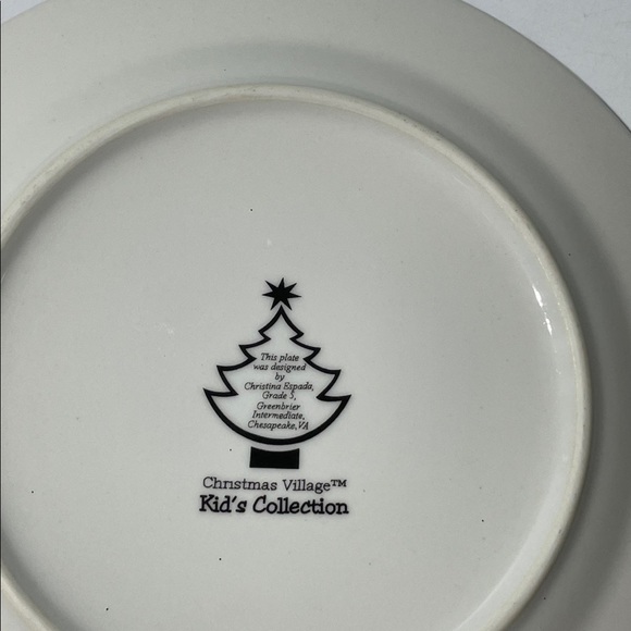 CHRISTMAS VILLAGE KIDS COLLECTION SANTA CLAUS COOKIE PLATE DESIGNED BY CHILD - Picture 7 of 7